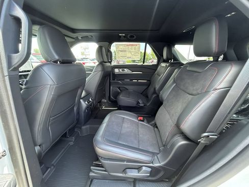 New 2026 Ford Explorer ST w/ Sun And Sound Package AWD/4WD image 28