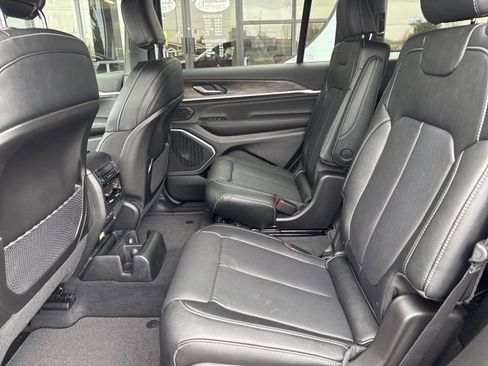 New 2026 Jeep Grand Cherokee L Limited AWD/4WD image 15