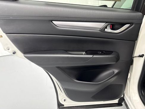 Used 2019 MAZDA CX-5 Touring FWD image 17