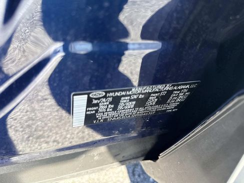 Used 2023 Hyundai Santa Fe SEL w/ Premium Package image 21