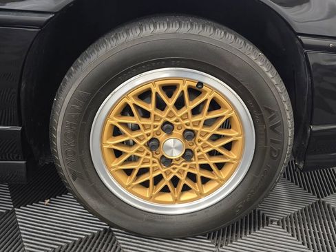 Used 1988 Pontiac Fiero GT image 17