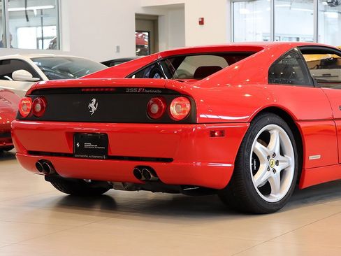 Used 1998 Ferrari F355 Berlinetta image 53