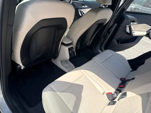 Used 2025 BMW X1 xDrive28i w/ Convenience Package AWD/4WD image 13