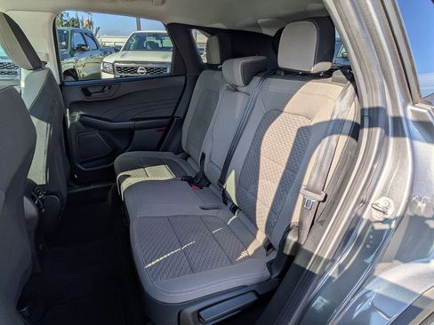 Used 2022 Ford Escape SE w/ Convenience Package image 25