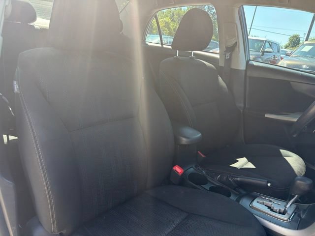 Used 2013 Toyota Corolla S FWD image 28