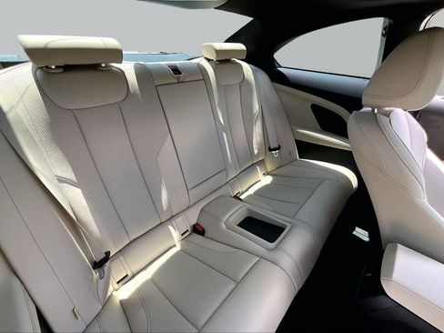 Used 2026 BMW 230i Coupe w/ Premium Package RWD image 19
