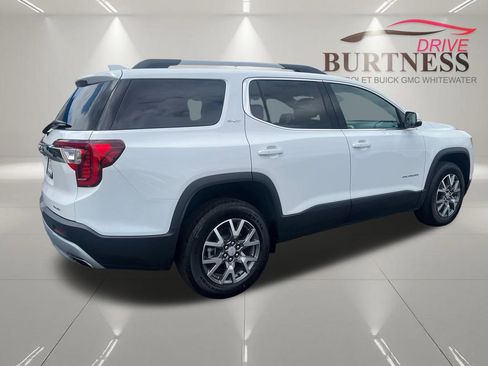 Certified 2023 GMC Acadia SLT w/ Technology Package AWD/4WD image 7