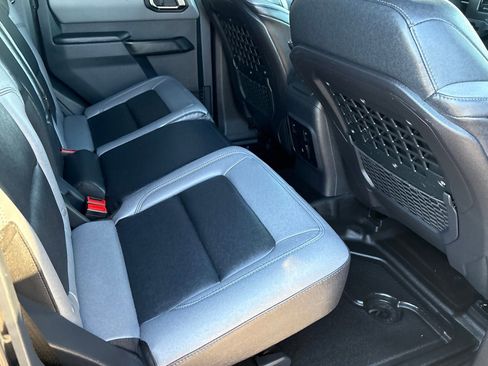 Used 2024 Ford Bronco Big Bend image 37