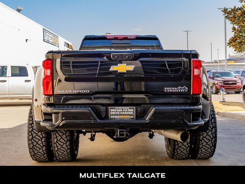 Used 2024 Chevrolet Silverado 3500 High Country w/ Technology Package image 8