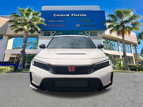 Used 2025 Honda Civic Type R image 3