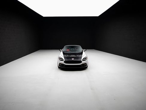 Used 2019 FIAT 124 Spider Abarth w/ Convenience Group RWD image 82