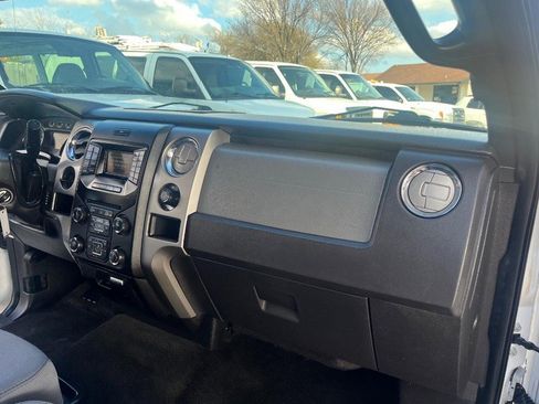 Used 2013 Ford F150 XLT w/ XLT Chrome Pkg image 10
