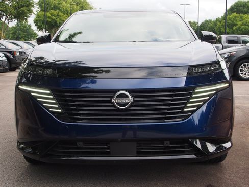Used 2025 Nissan Murano Platinum w/ Cargo Package AWD/4WD image 2