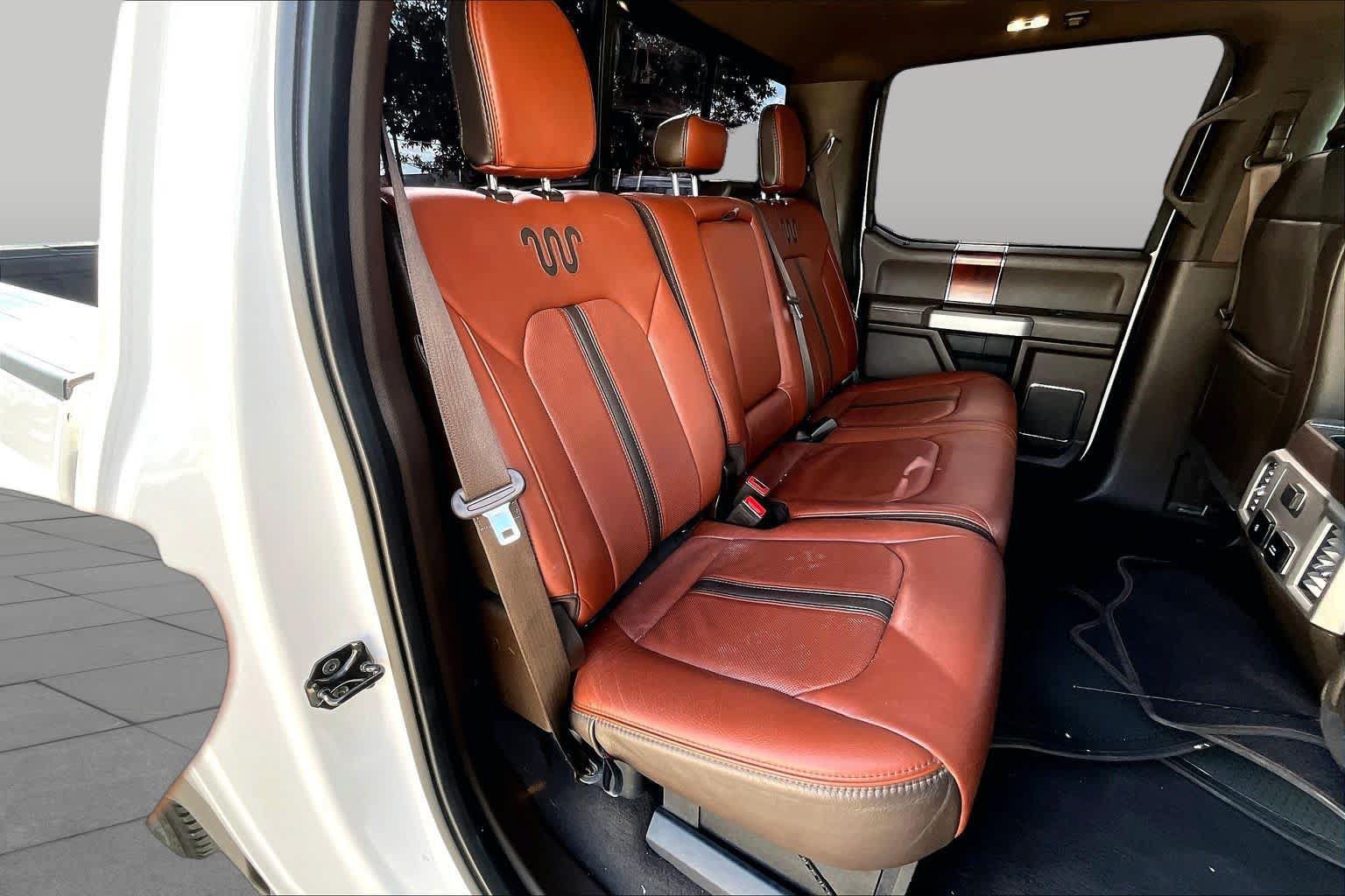 Certified 2019 Ford F250 King Ranch w/ King Ranch Ultimate Package AWD/4WD image 20