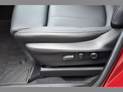 Certified 2026 Subaru Ascent Limited AWD/4WD image 35