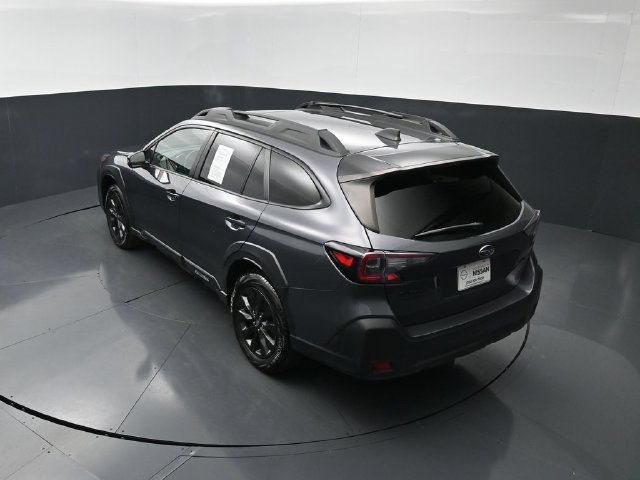 Used 2025 Subaru Outback Onyx Edition AWD/4WD image 23