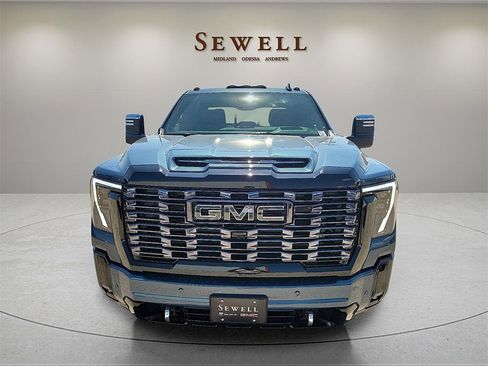 New 2026 GMC Sierra 2500 Denali Ultimate image 8