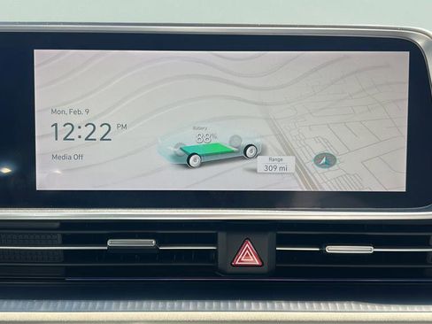 Used 2023 Hyundai Ioniq 6 SEL RWD image 27