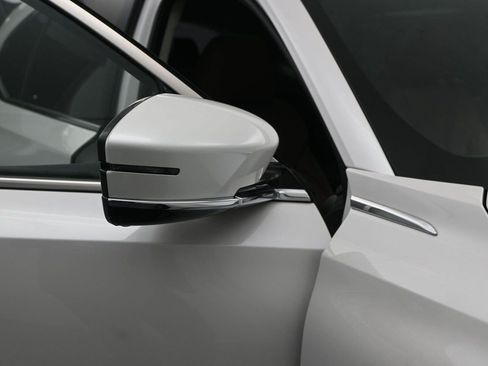Used 2025 Acura MDX SH-AWD w/ Technology Package image 19