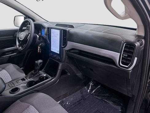 Used 2025 Ford Ranger XL RWD image 27