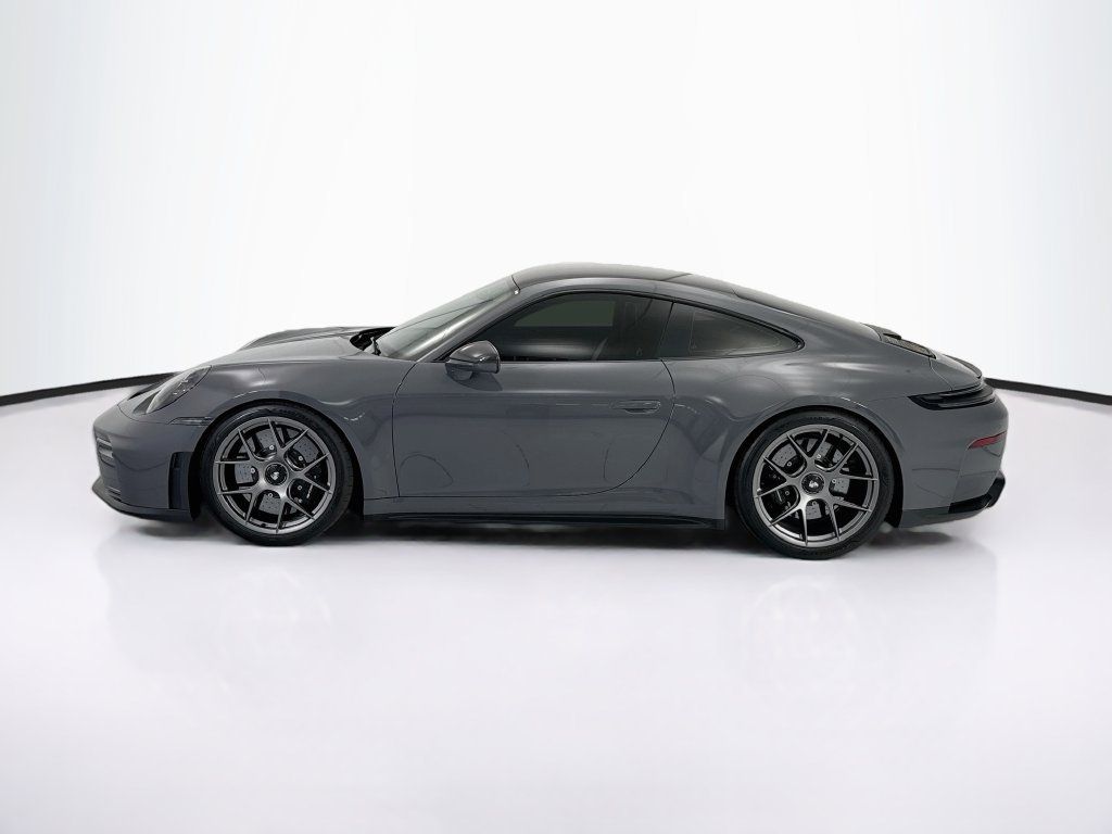 Certified 2026 Porsche 911 GT3 RWD image 2