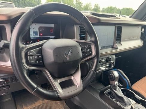 Used 2022 Ford Bronco Outer Banks AWD/4WD image 14