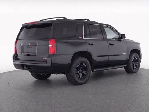 Used 2017 Chevrolet Tahoe LT w/ Z71 Midnight Edition AWD/4WD image 4