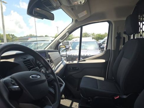 Used 2025 Ford Transit 250 Low Roof w/ Exterior Upgrade Package RWD image 10