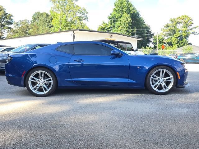 Used 2022 Chevrolet Camaro LT w/ RS Package RWD image 7
