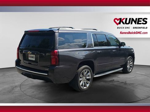 Used 2016 Chevrolet Suburban LTZ AWD/4WD image 10