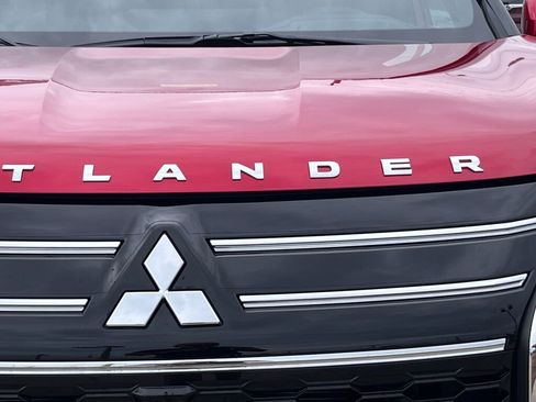 New 2025 Mitsubishi Outlander SEL FWD image 9