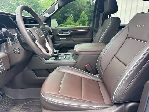 Used 2026 GMC Sierra 1500 Denali AWD/4WD image 10