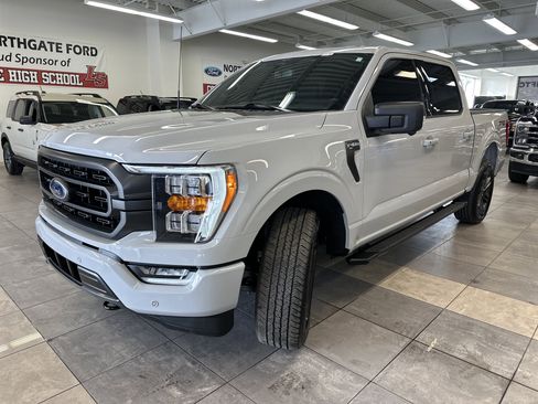 Used 2023 Ford F150 XLT w/ Equipment Group 302A High image 19