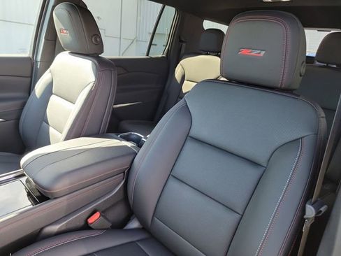New 2026 Chevrolet Traverse Z71 w/ Driver Confidence Package image 15