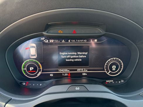 Used 2018 Audi A3 e-tron Premium Plus w/ Technology Package image 11