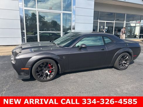 Used 2021 Dodge Challenger SRT Hellcat Redeye image 3