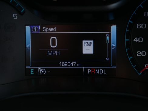 Used 2018 Chevrolet Colorado Z71 AWD/4WD image 37
