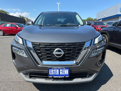 Used 2023 Nissan Rogue SV AWD/4WD image 4