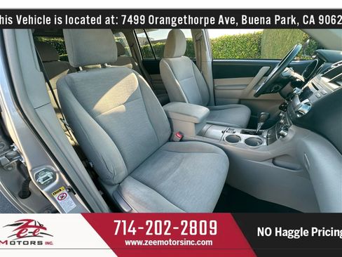 Used 2011 Toyota Highlander 2WD w/ Tech Pkg image 21
