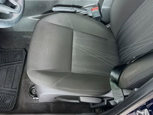 Used 2017 Ford Focus SEL w/ Cold Weather Package FWD image 13