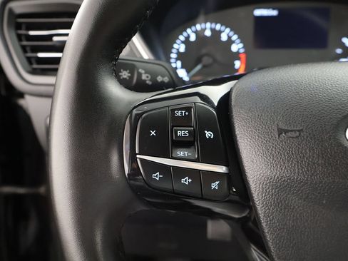 Used 2022 Ford Escape SEL FWD image 40