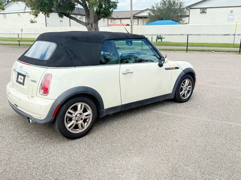 Used 2007 MINI Cooper Convertible FWD image 6
