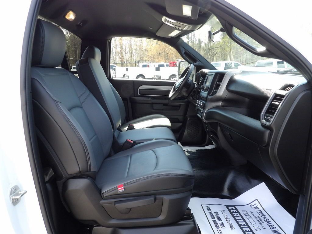 Used 2024 RAM 4500 Tradesman RWD image 43