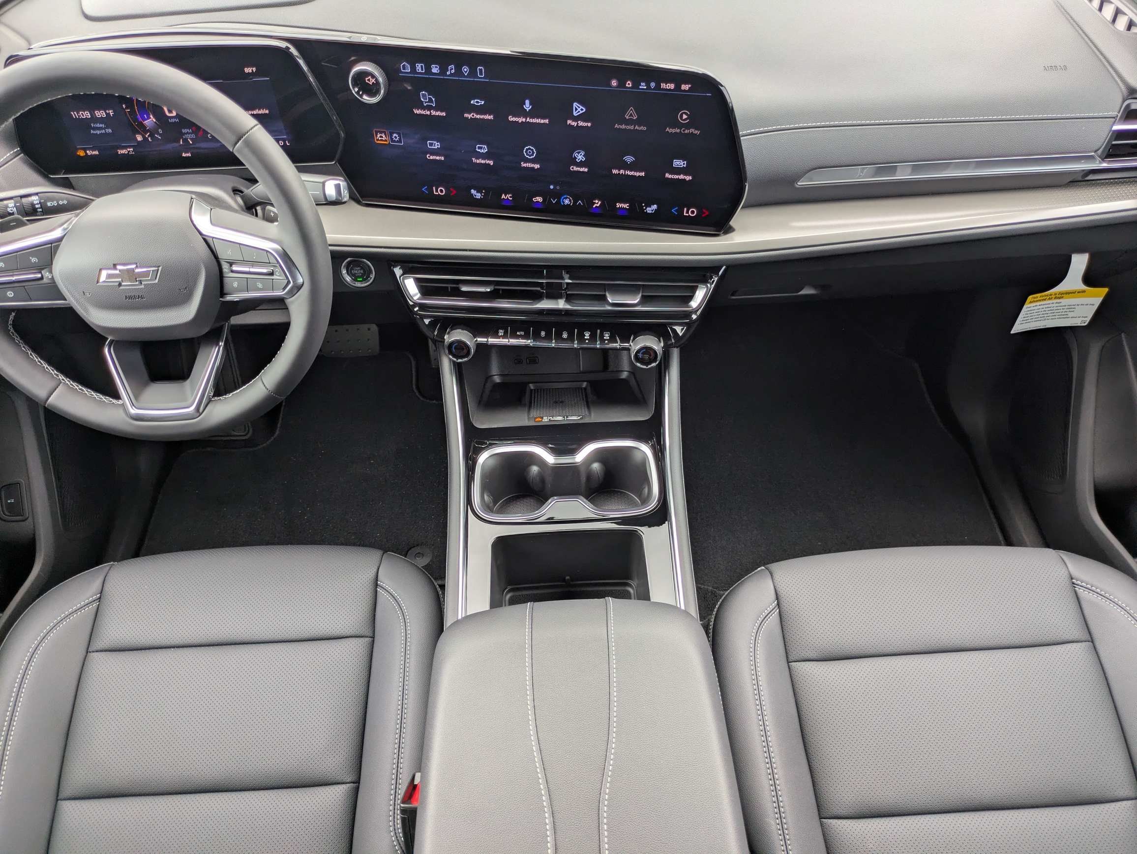 New 2027 Chevrolet Traverse LT w/ Midnight/Sport Edition AWD/4WD image 12