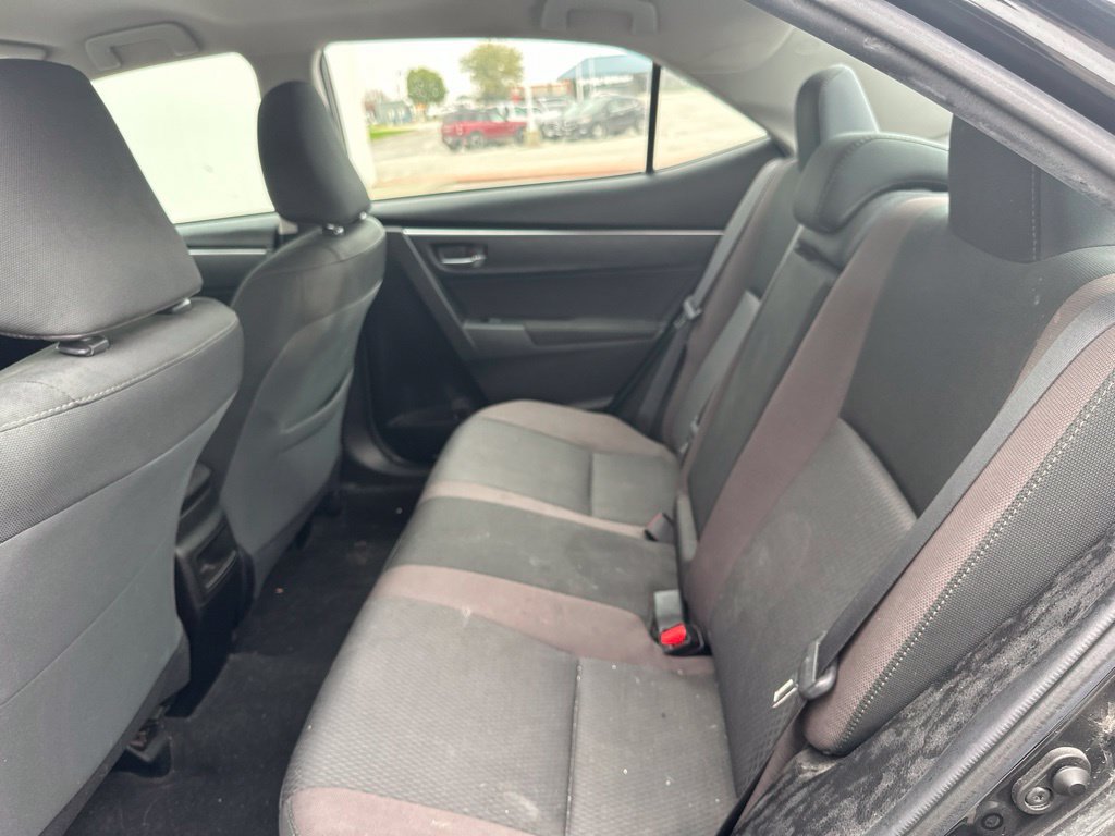 Used 2019 Toyota Corolla LE FWD image 18