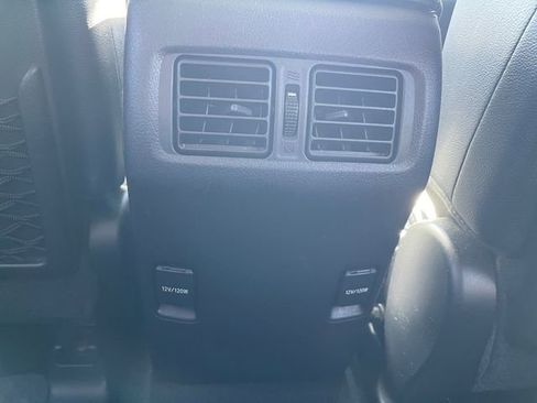 Used 2015 Toyota 4Runner Limited AWD/4WD image 28
