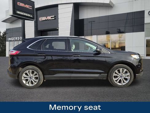 Used 2019 Ford Edge Titanium image 10