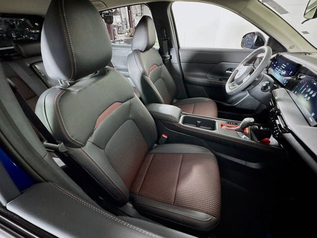 New 2026 Nissan Kicks SR w/ Illumination Package AWD/4WD image 25