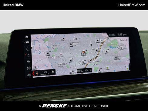 Used 2019 BMW 530i xDrive w/ Convenience Package AWD/4WD image 10