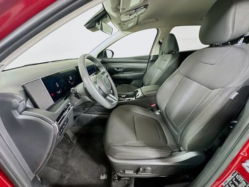 Used 2025 Hyundai Tucson SEL FWD image 29